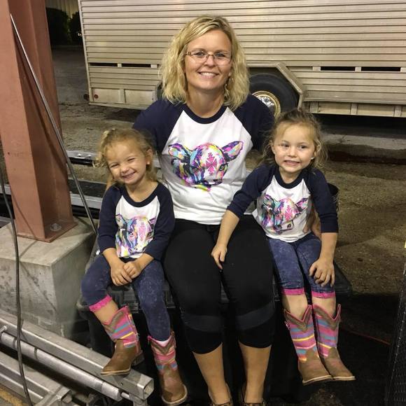 Meet your Posher, Allie - Picture 1 of 1